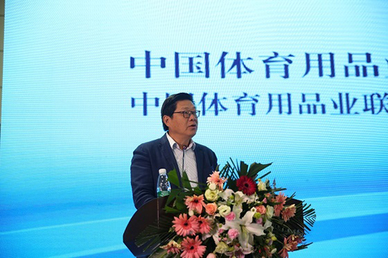 中国体育用品业联合会系列公益交kaiyun中国官方网站流培训会在武汉举办(图4)